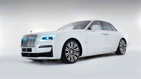 Rolls Royce Ghost Price in Pakistan, Images, Reviews & Specs | PakWheels