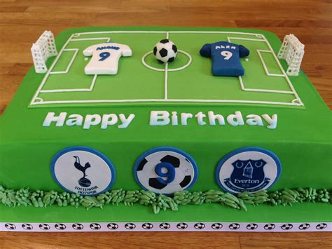 Football pitch cake – Artofit