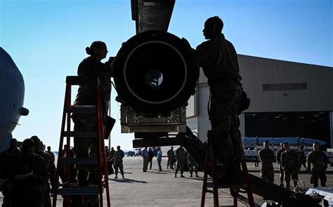 US hypersonic missile makes first successful operational flight test