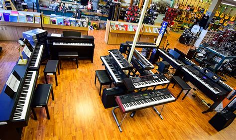 Portland Music Company, music store in Milwaukie -Oak Grove - Portland Music Company