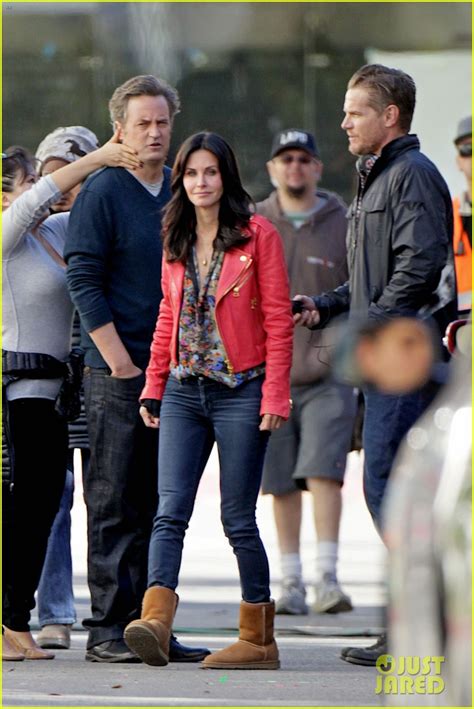 Courteney Cox & Matthew Perry Reunite for 'Cougar Town'!: Photo 3005812 | Cougar Town, Courteney ...