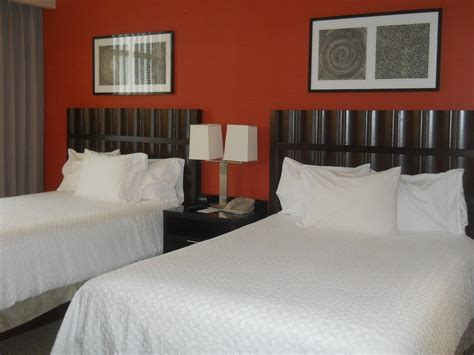 EMBASSY SUITES BY HILTON ONTARIO AIRPORT $160 ($̶1̶7̶8̶) - Updated 2022 Prices & Hotel Reviews - CA