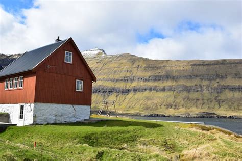 The Old Store - Cottages for Rent in Hellurnar, Eysturoy, Faroe Islands ...