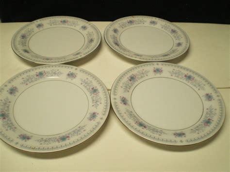 CROWN MING HARMONY FINE CHINA JIAN SHIANG~4 SIDE PLATES - Other