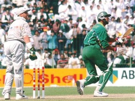 Wasim Akram batting, World Cup 1996 | ESPNcricinfo.com