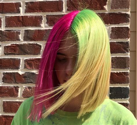 Neon split hair | Neon green hair, Neon hair color, Neon hair