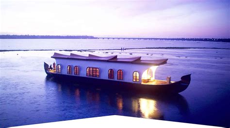 Luxury Houseboat Kerala Backwater