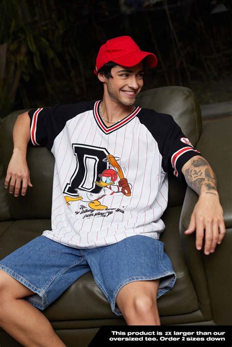 Donald Duck 34 Oversized Jersey – Bonkers Corner