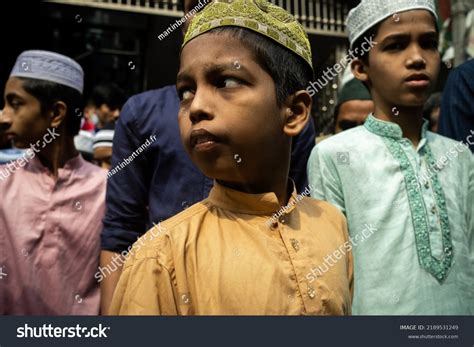 Bangladesh Dhaka 20211022 Daily Life Dhaka Stock Photo 2189531249 ...