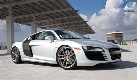 Cars News and Images: New Audi R8