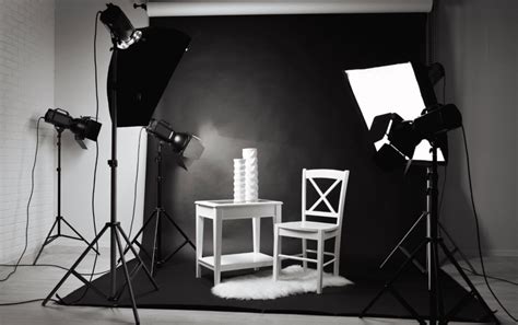 The Best Studio Lighting Setup For Product Photography - Home Studio Expert