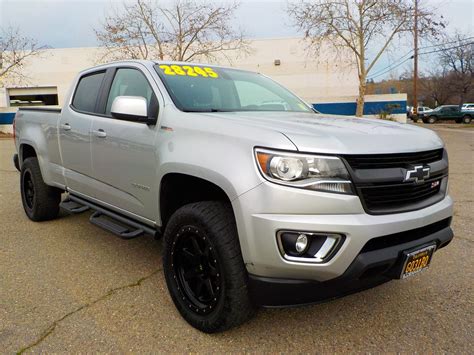 Pre-Owned 2017 Chevrolet Colorado Duramax Diesel 4WD Z71 Crew Cab ...