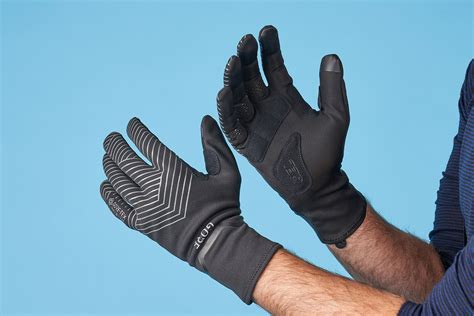 Gore C3 Gore-Tex Infinium Stretch Mid Gloves review - BikeRadar