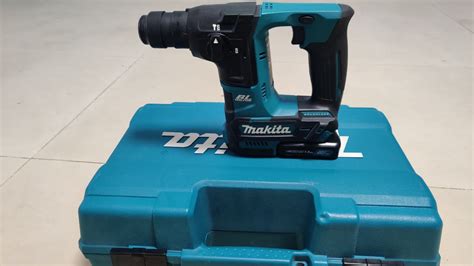 Cordless Rotary Hammer 12V Makita HR166DSYE1 - YouTube