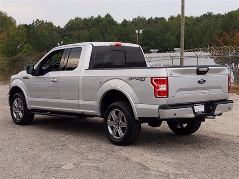 Pre-Owned 2018 Ford F-150 XLT 4WD Extended Cab Pickup