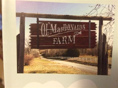 Ol MacDonalds Farm - Savannah MO - Rustic Wedding Guide