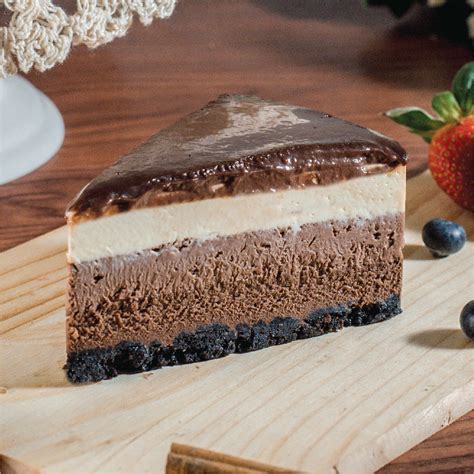 Triple Chocolate Cheesecake - JUNANDUS