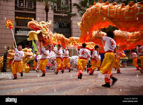 Chinese dragon dance to celebrate the Lunar New Year in Central, Hong Kong Stock Photo - Alamy