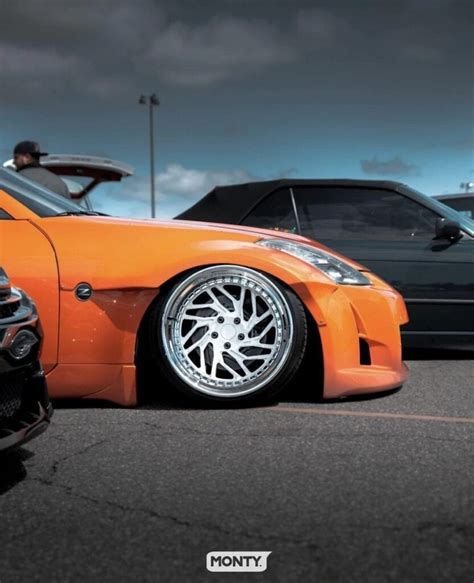 350Z V2 Wide Body Kit – Hyper Hive