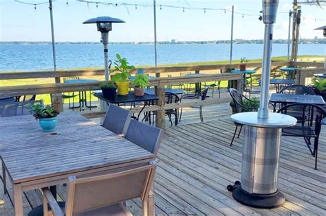 Outdoor Dining Restaurants: Open Air Eating in Sebring FL