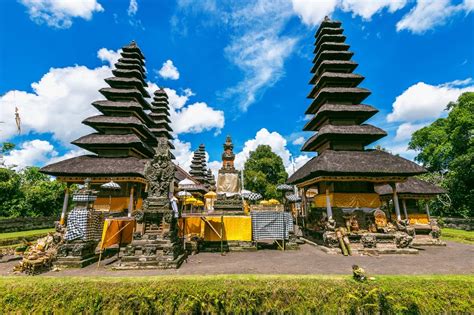 Keindahan Alam Jimbaran Bali: Tempat Wisata yang Mengagumkan - Natadesa