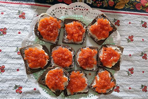 Russian Caviar Sandwiches: The Salty Sign of Another Year Gone By | Folklife Magazine