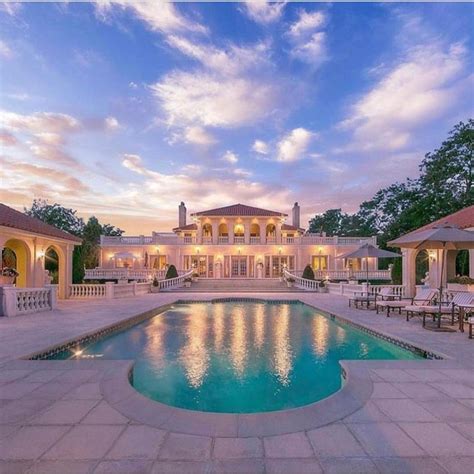15 Luxury Homes with Pool - Millionaire Lifestyle - Dream Home - Gazzed