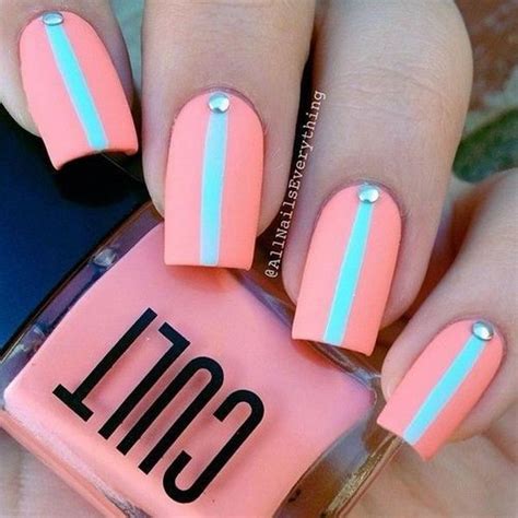 30 Easy Nail Designs for Beginners - Hative