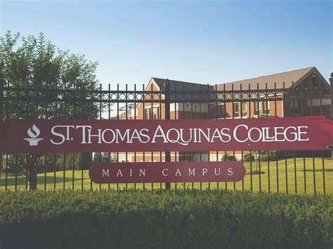 St. Thomas Aquinas College | Athleticademix