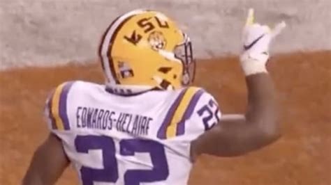 VIDEO: LSU RB Clyde Edwards-Helaire Owns Texas Fans With Savage 'Horns ...