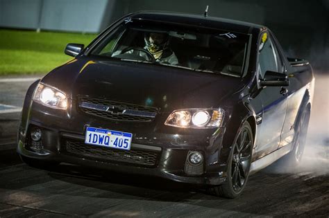 Holden GTS-R specs, 0-60, lap times, performance data - FastestLaps.com