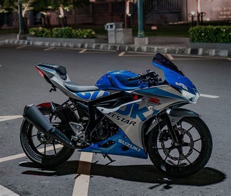 Best gsxr 150 | Suzuki, Suzuki gsxr, Cool photos