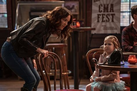 Crítica: ‘Country comfort’, otra comedia desafinada de Netflix