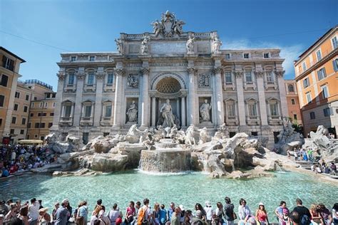 Rome City Center Private Walking Tour with an Expert Tour Guide 2024