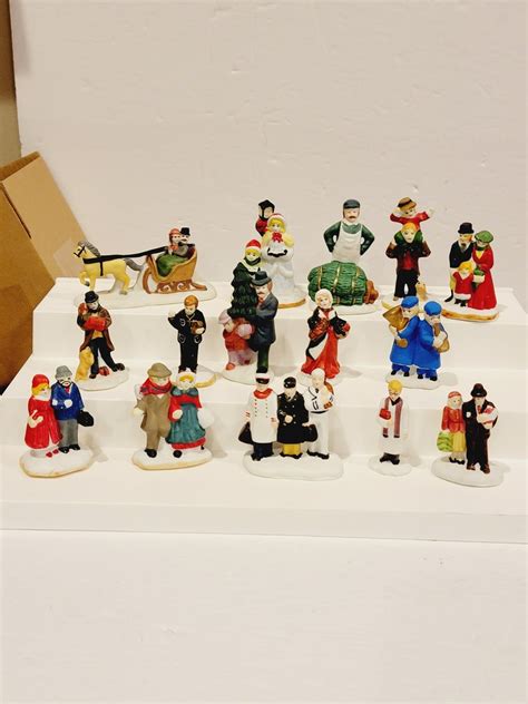 Ceramic Christmas Village Figurines Set - Etsy