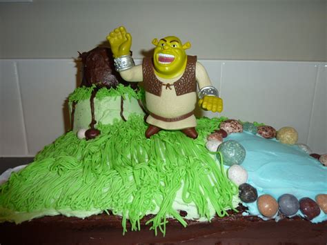 Shrek cake | Bday party kids, Shrek cake, Bear birthday