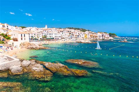 Beach weather in Calella de Palafrugell, Costa Brava, Spain in April