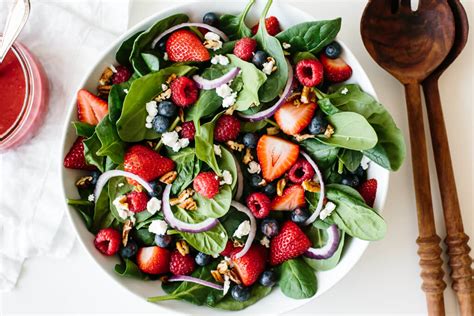 Spinach Berry Salad