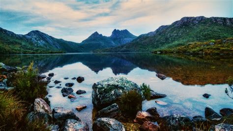 Cradle Mountain -Lake St Clair National Park - Terra Australia