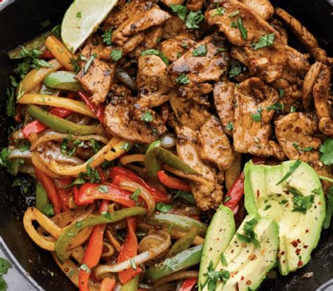 Sizzling Chicken Fajitas | The Recipe Critic