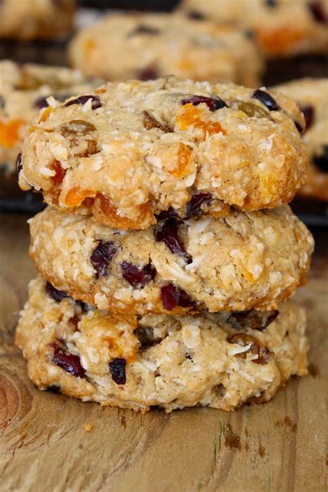 Coconut Oatmeal Cookies | The BakerMama