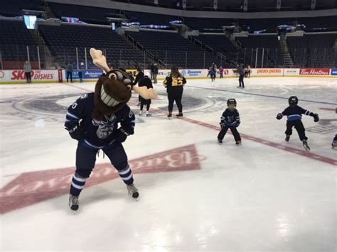 Calgary Flames’ Harvey the Hound is the worst mascot in the NHL, fans ...