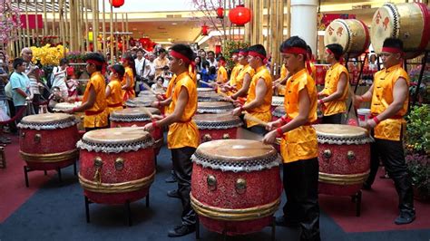 Chinese New Year Drum Performance 2013 - YouTube