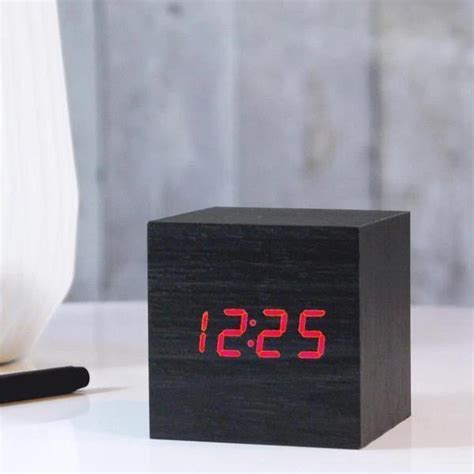 LED Wooden Cube Alarm Clock - GEEKYGET