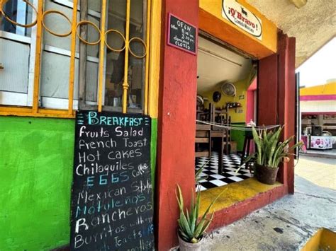 8 Best (and Cheap) Mexican Restaurants in Isla Mujeres - A Piece of Travel