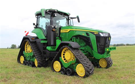 John Deere 8RX, ecco il super quadricingolo del Cervo | Trattori Web