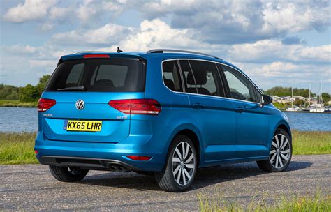 2016 Volkswagen Touran review