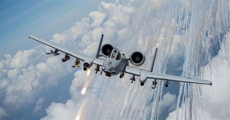 The 16 fastest combat planes in the US Air Force | A10 warthog, Fighter jets, Warthog