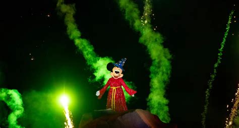 Fantasmic! Closing for Maintenance in Early May at Walt Disney World - WDW News Today