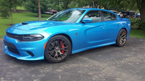 Dodge Charger B5 Blue